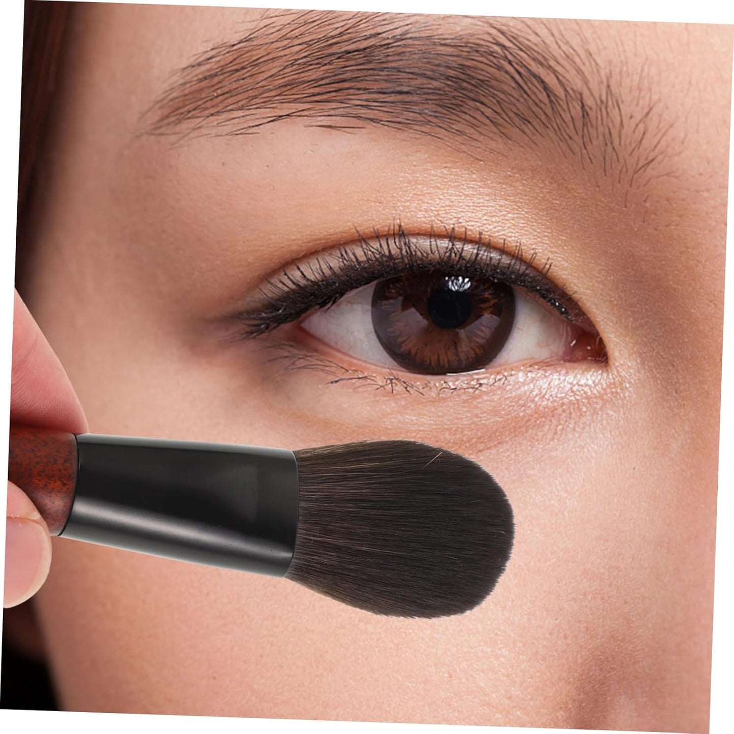 1Set Travel Makeup Brush Set Mini Portable Cosmetics Brush Set Soft Bristles for Eyeshadow and Concealer for Quick Touch-Ups the Go