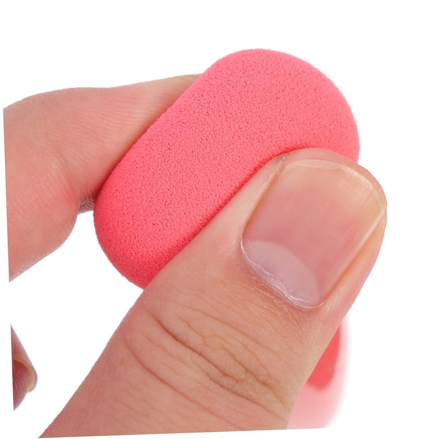 3Pcs Handheld Makeup Pens Set Cosmetic Tools for Blending Foundation and Blush Includes Mushroom Heart and Angled Pens for Convenient Application